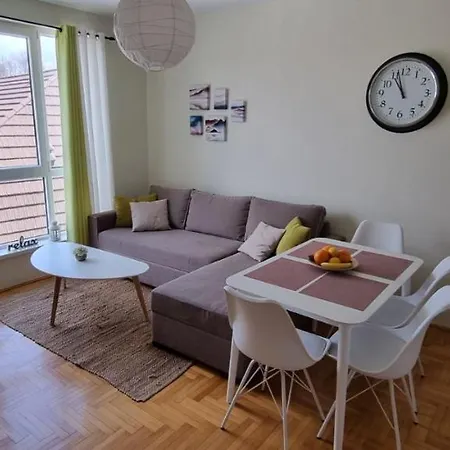 Kraljevi Cardaci 5b-32 Apartmán *
